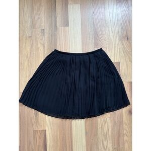 Lily White Nordstrom Black Pleated Chiffon Mini Skirt Elastic Waist Size L